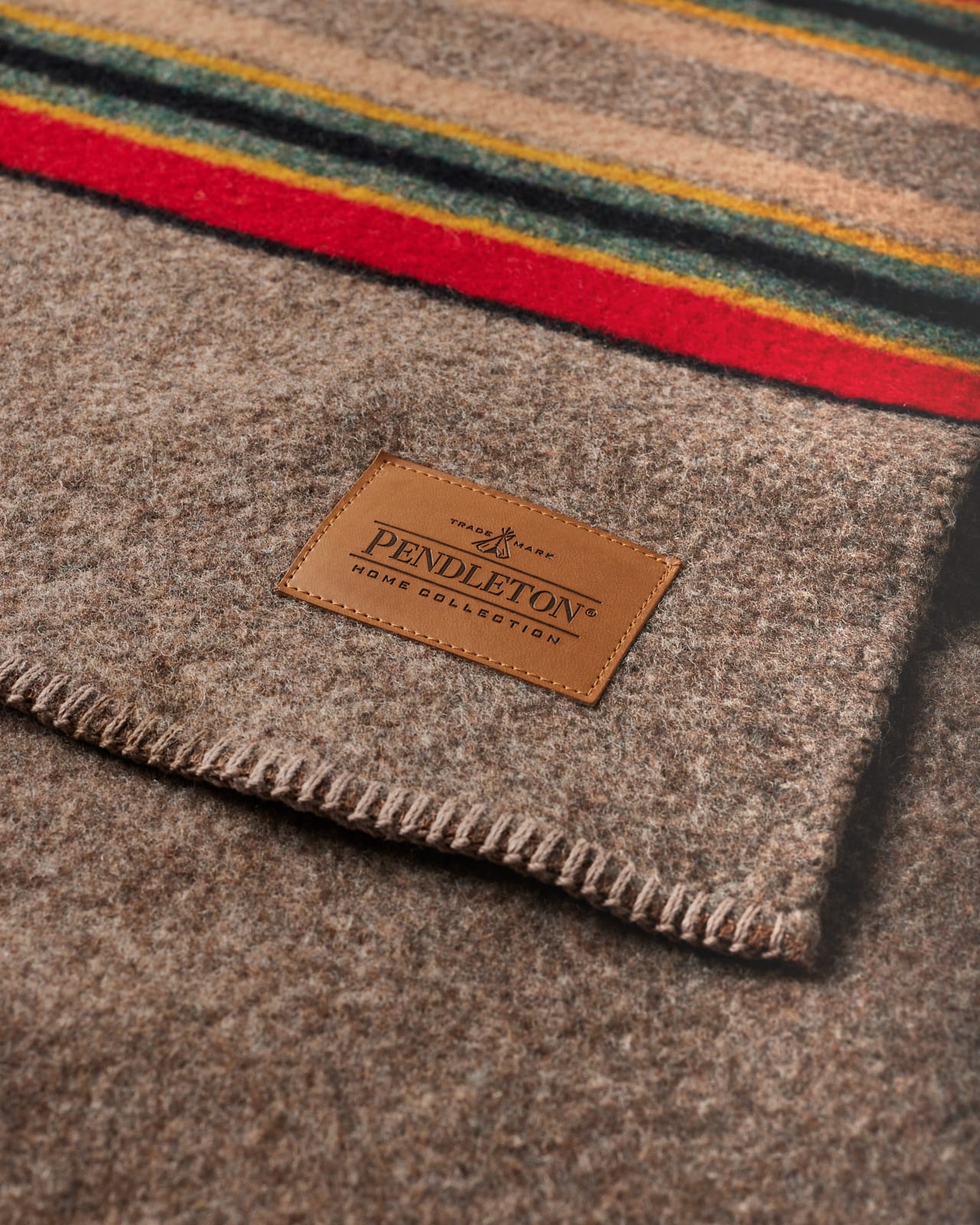 Yakima Camp Blanket | Mineral Umber