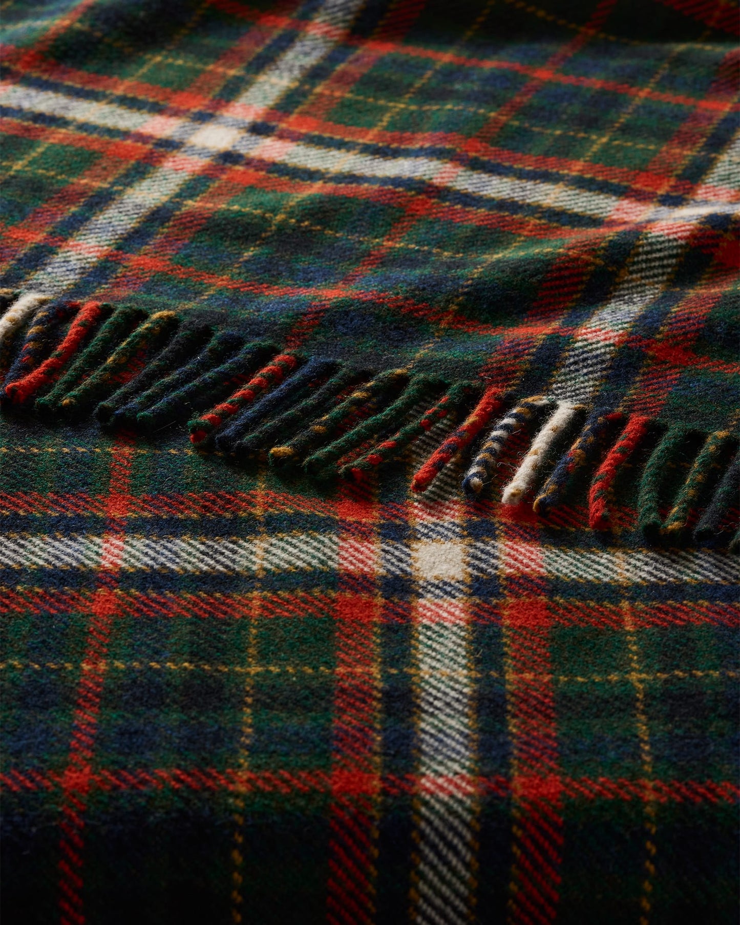 Fireside Throw | Laurel Green/Red