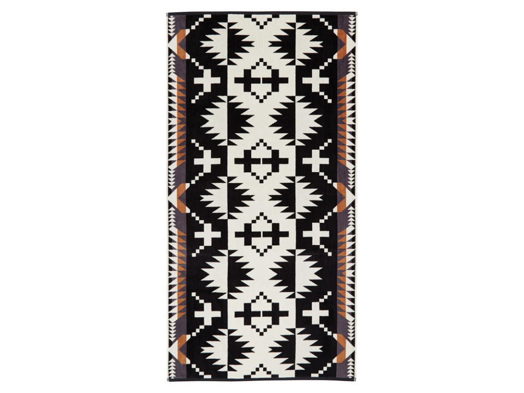 Jacquard Bath Towel - Retreat Home Furniture