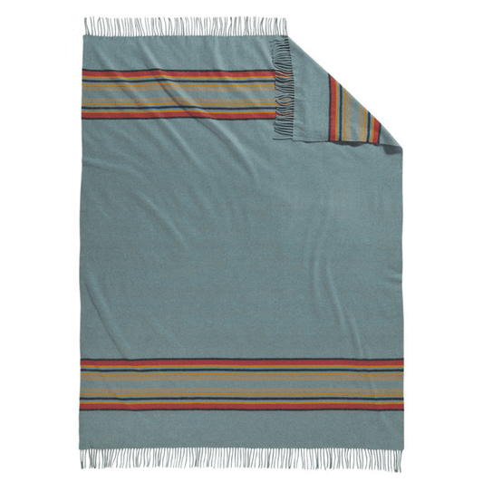 5th Avenue Throw