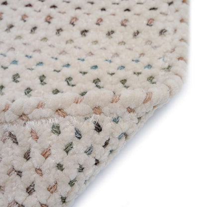 Dramatic Static Cyber White Rug – alternate view