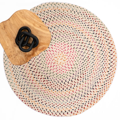 Dramatic Static Carnival Rug – detail view