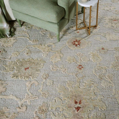 Winthrope Gray Sage Rug – detail view