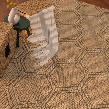 Reed Sand Black Rug – detail view