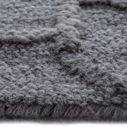 Pulse Graphite Rug – room setting