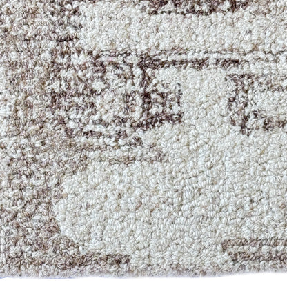 Avanti Rug – Malta Limestone – room setting