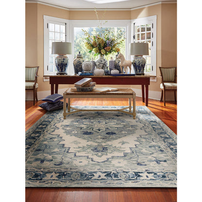 Avanti Rug – Medallion Ivory Denim – detail view
