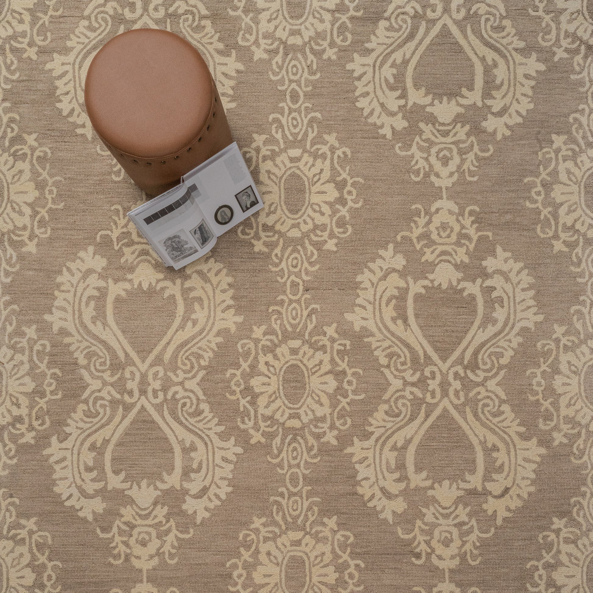 Camille Flax Rug – detail view
