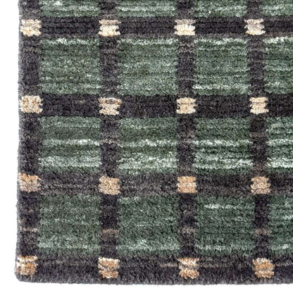 Tattersall Jade Rug – lifestyle