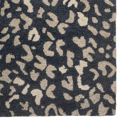 Serengeti Rug – Cheetah River – lifestyle