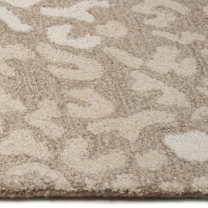 Serengeti Rug – Cheetah Ash – close up
