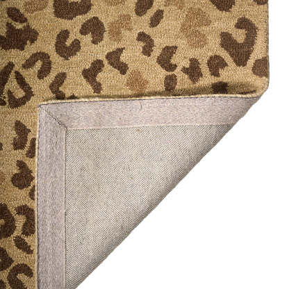 Serengeti Rug – Cheetah Plains – room setting