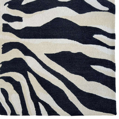 Serengeti Rug – Zebra Black – lifestyle