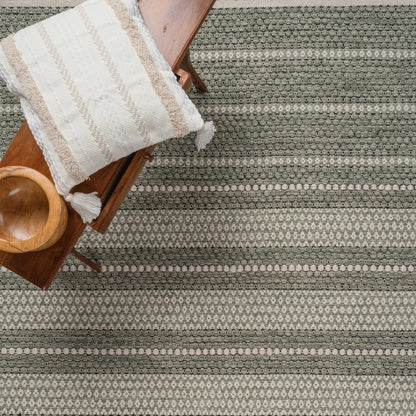 Abingdon Verde Rug – detail view