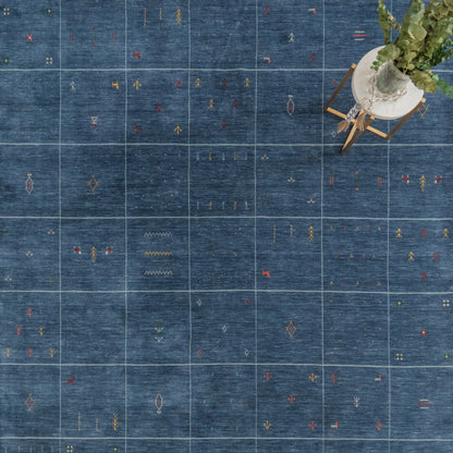 Zagros Cobalt Blue Rug – detail view