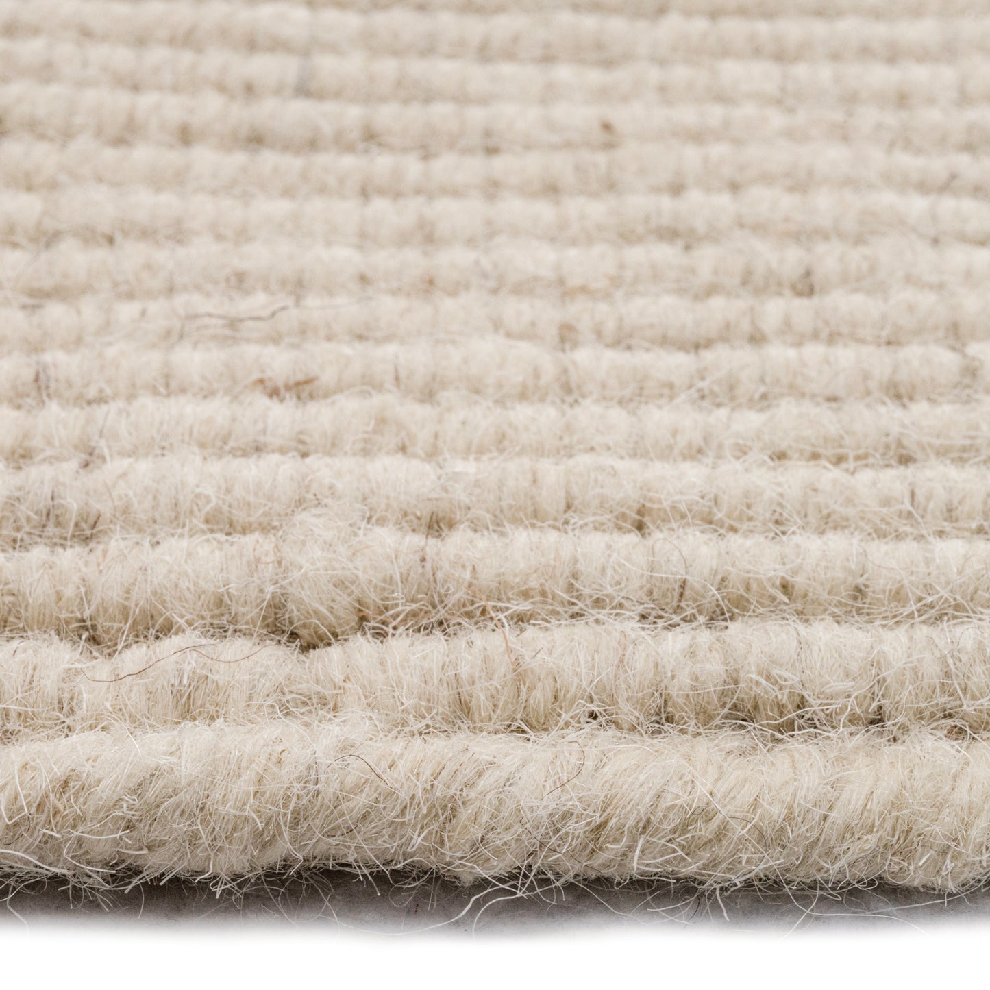 Freeport Vanilla Rug – room setting