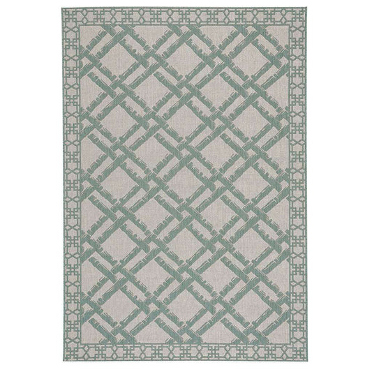 Finesse-Bamboo Trellis Spa