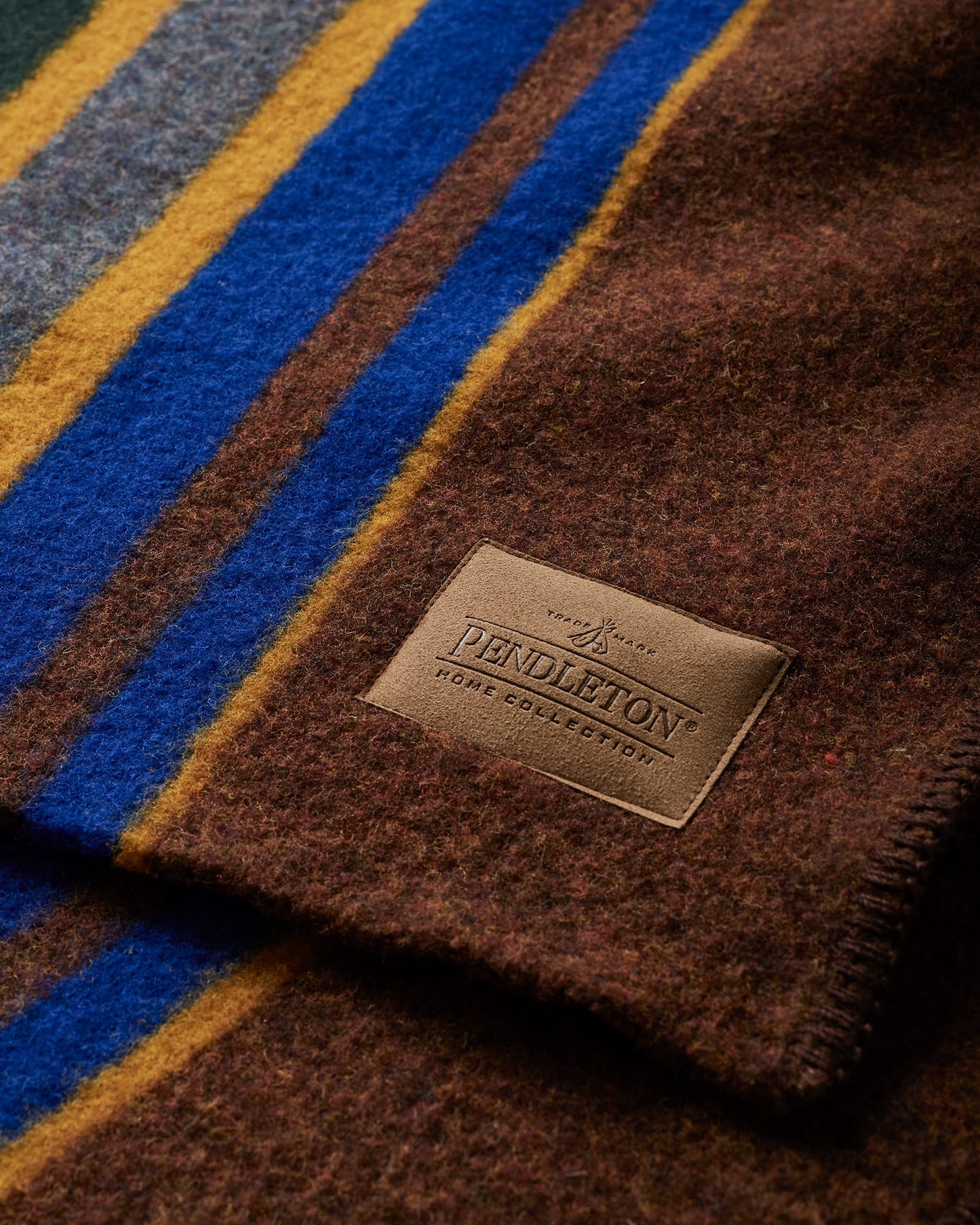 Yakima Camp Throw | Tobacco