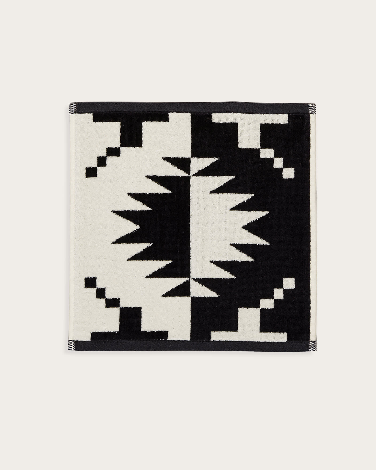 Pendleton Spider Rock Jacquard Wash Cloth - Thumbnail 2