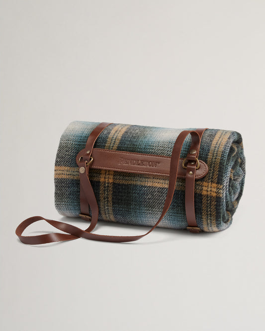 Motor Robe Throw With Leather Carrier | Townsend Plaid