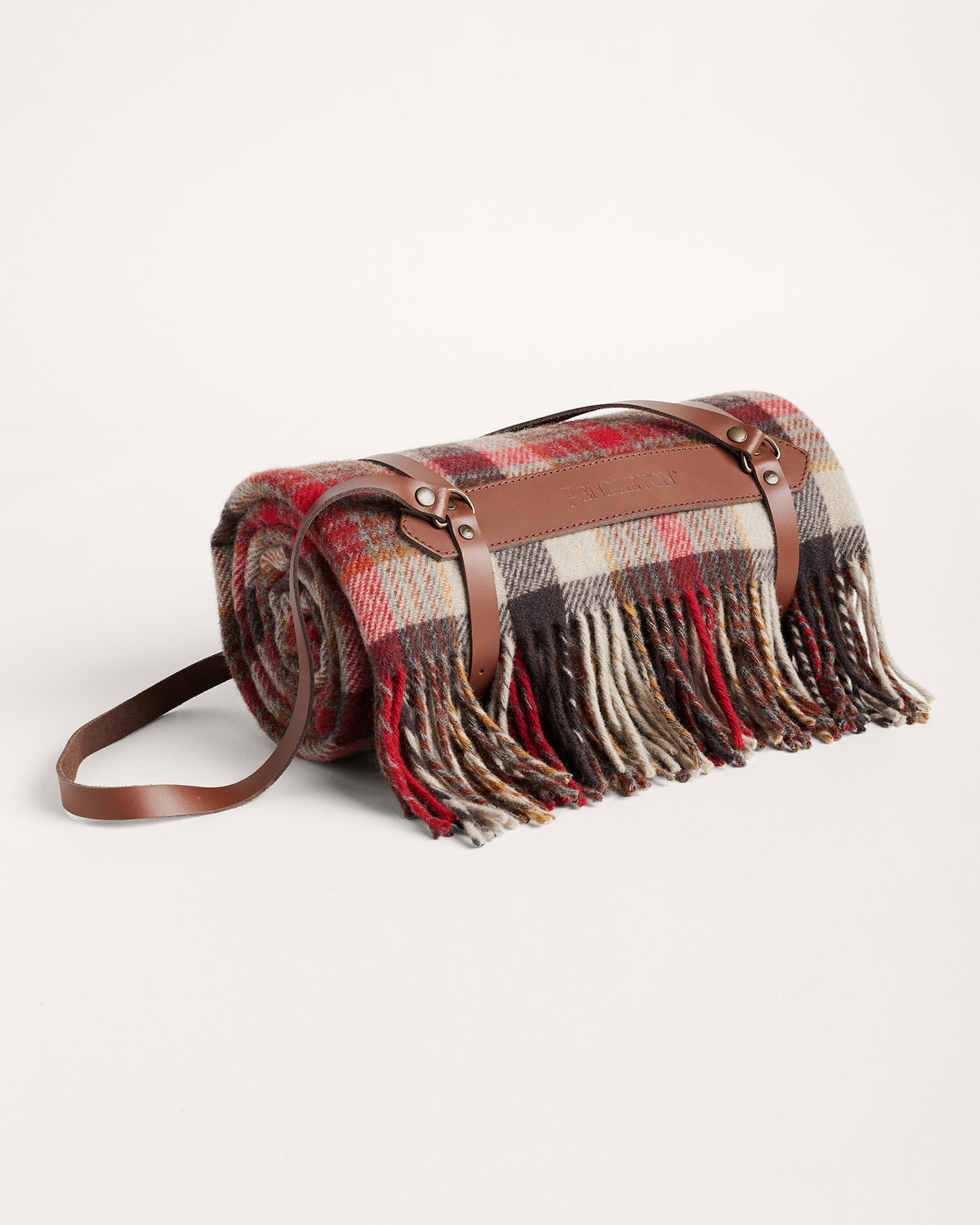 Throwing Robe Motor Robe Throw With Leather Carrier | Lassen – Cabin Rugs