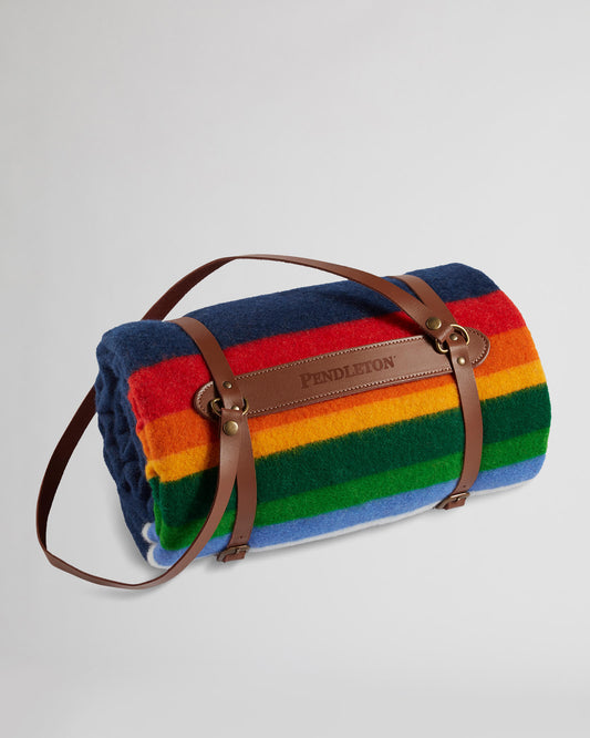 Crater Lake National Park Throw With Carrier | Navy