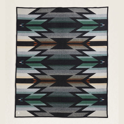 Wyeth Trail Oxford Blanket - Retreat Home Furniture