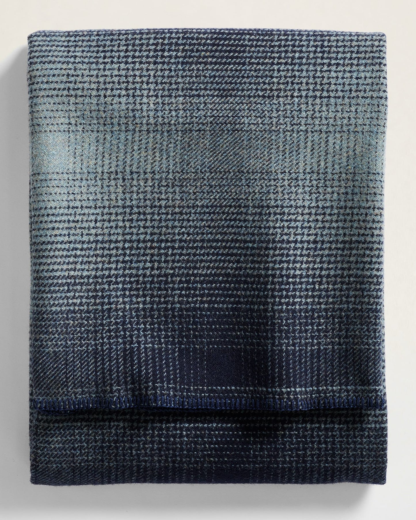 Eco-Wise Wool Ombre Blanket | Shale/Navy