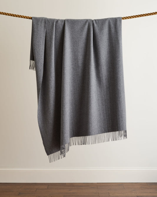 Solid 5TH Avenue Merino Throw