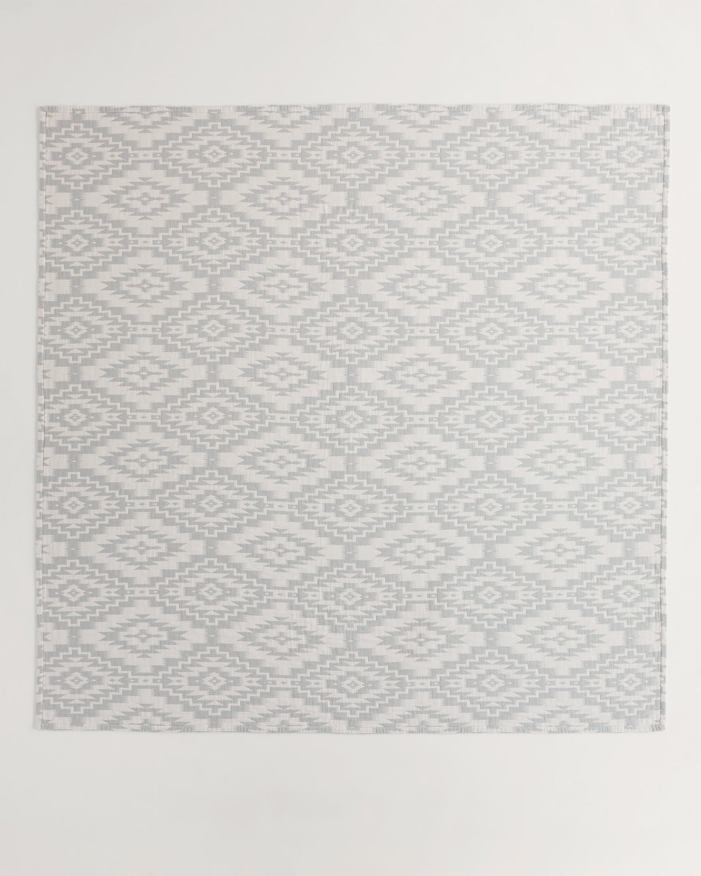 Mesilla Cotton Matelasse Coverlet