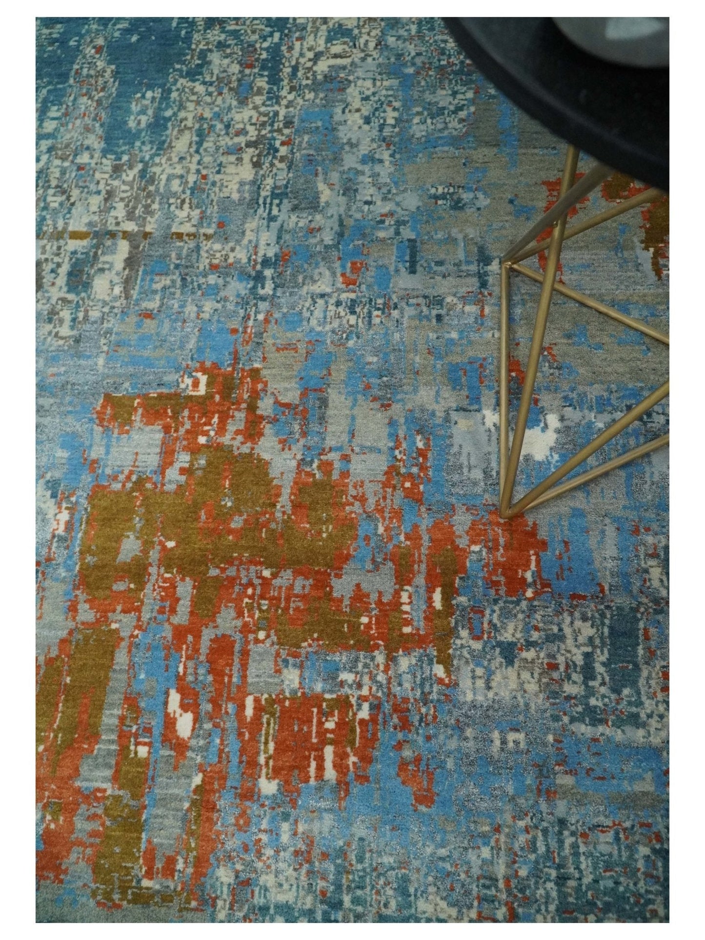 8x10 Fine Hand Knotted Abstract Rug