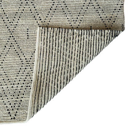 Geometrics Gray Rug – room setting