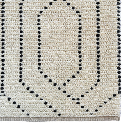 Geometrics Ivory Black Rug – lifestyle