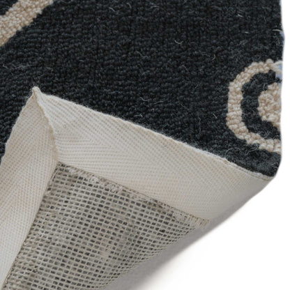 Happy Day Onyx Rug – detail view