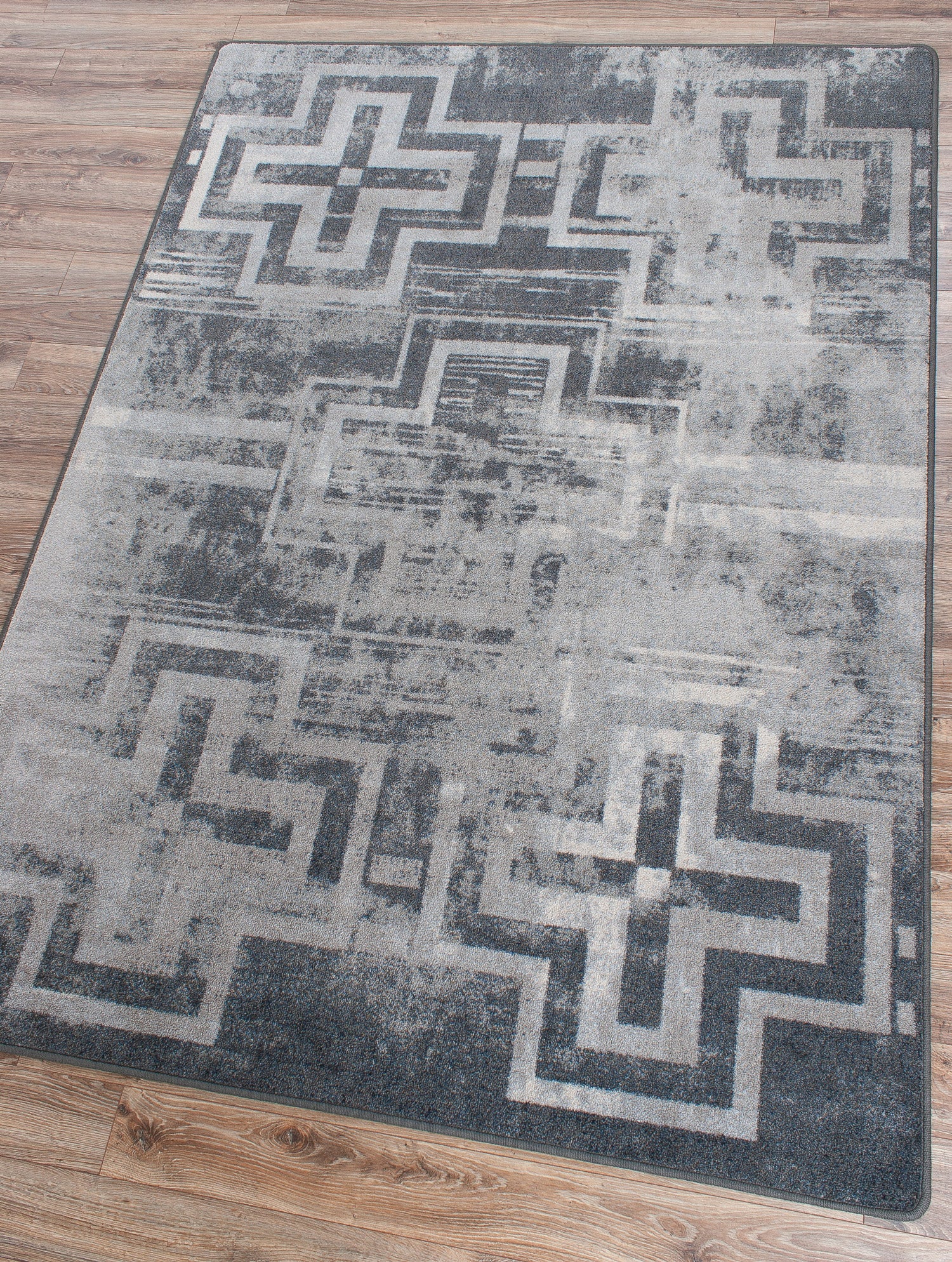 Distressed Bounty Rug – Asphalt – room setting