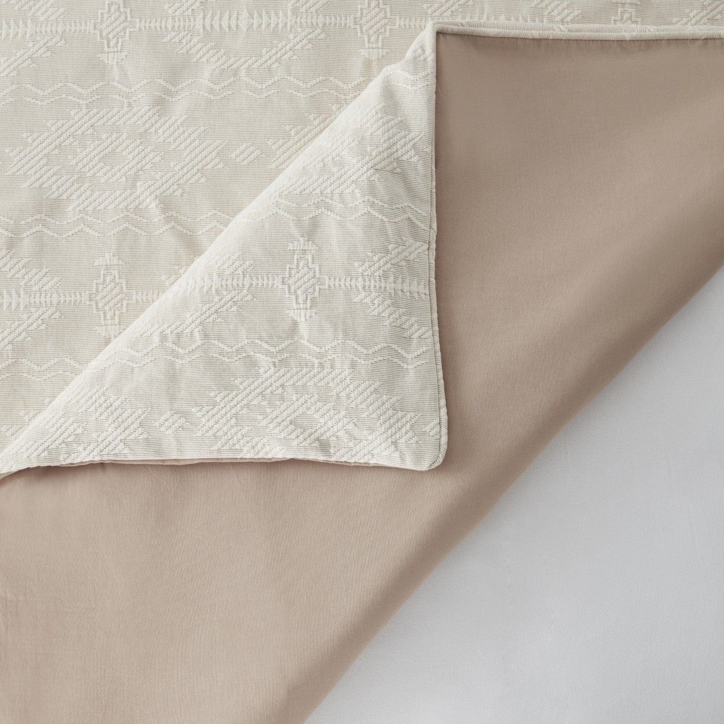 Tempe Matelassé Duvet Cover Set, 2 Pc