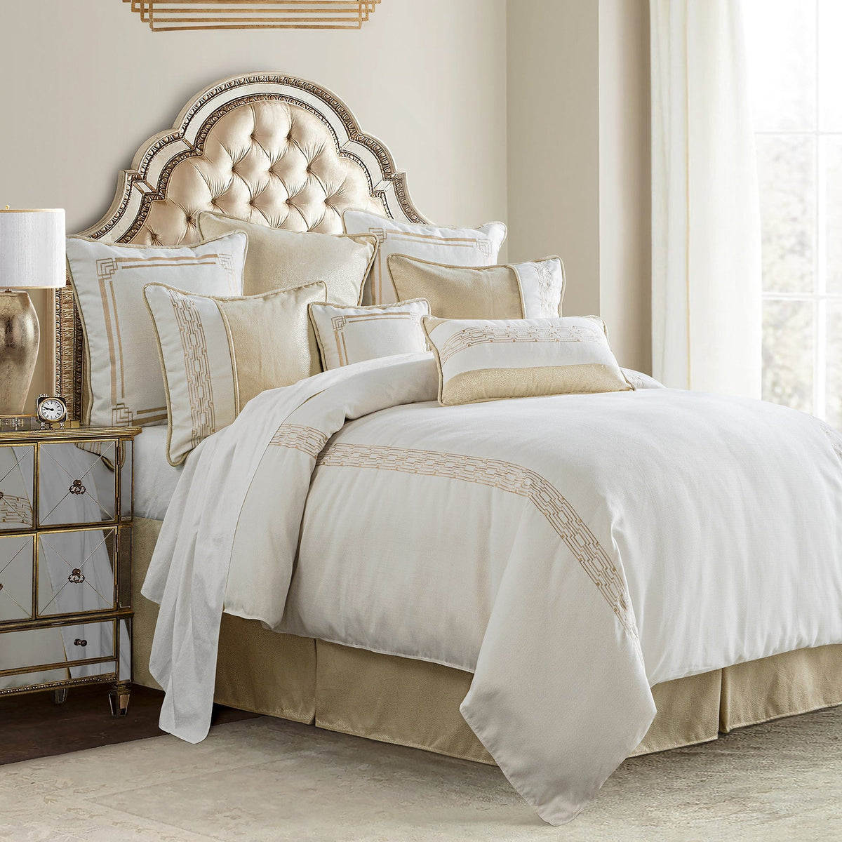 Hollywood Comforter Set