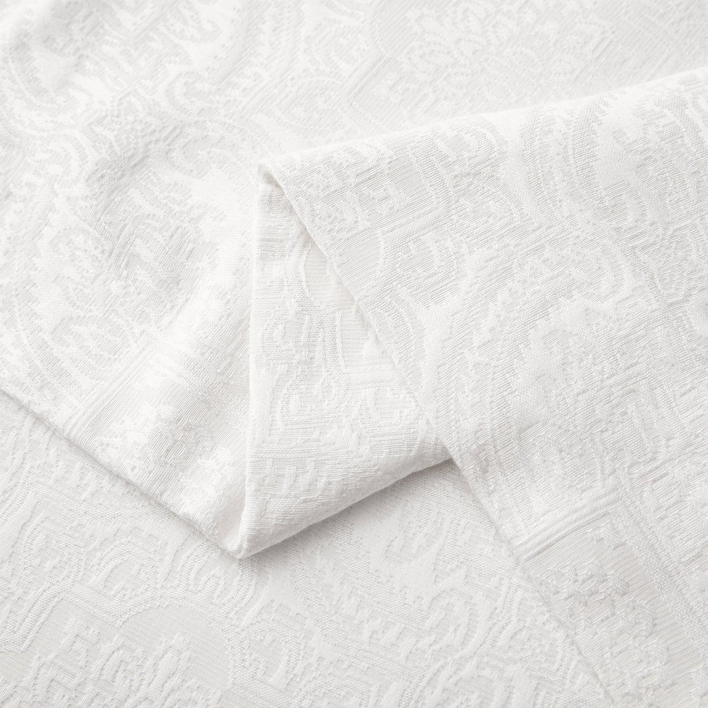 Liza White Matelassé Coverlet Set, 4 Pc