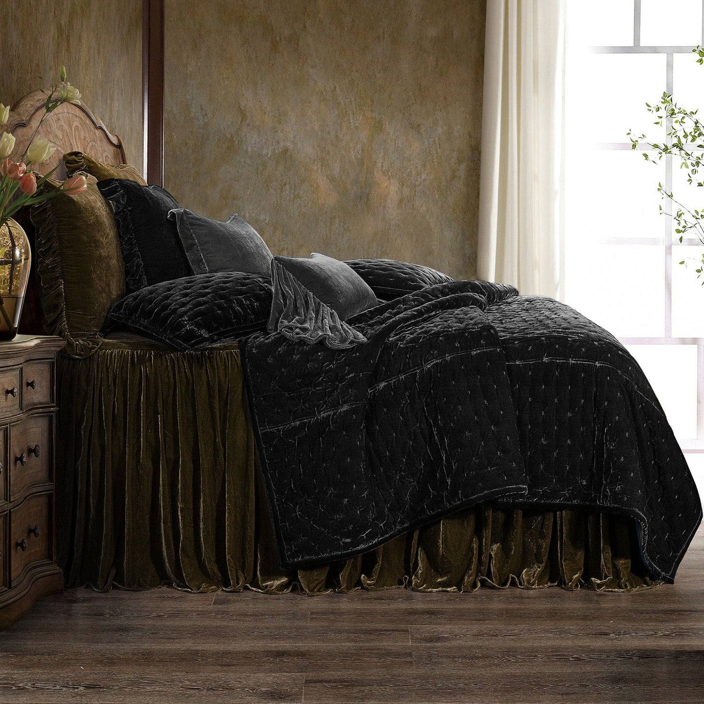 Stella Faux Silk Velvet Pintuck Quilt