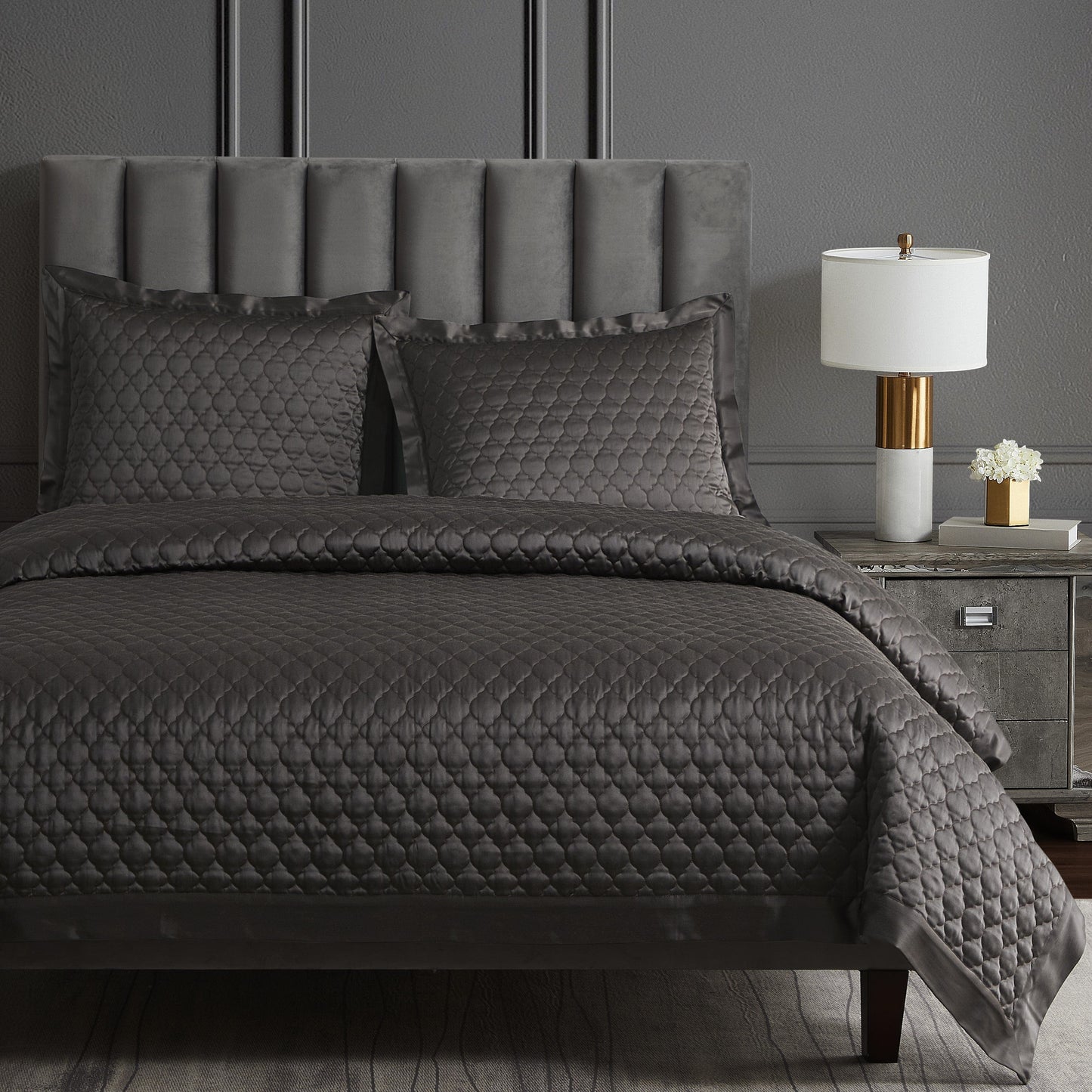 High Shine Satin Quatrefoil Quilt