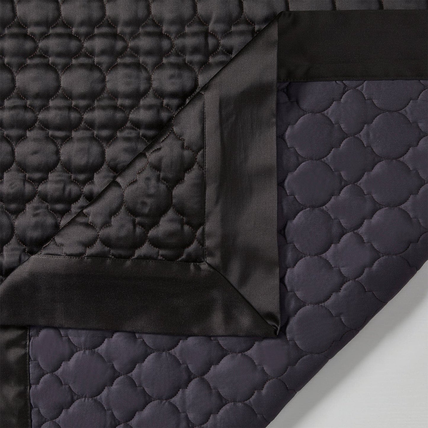 High Shine Satin Quatrefoil Quilt