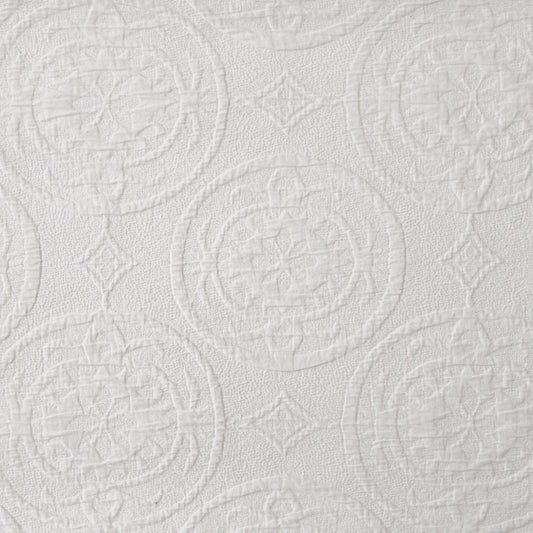 Verona Matelassé Swatch