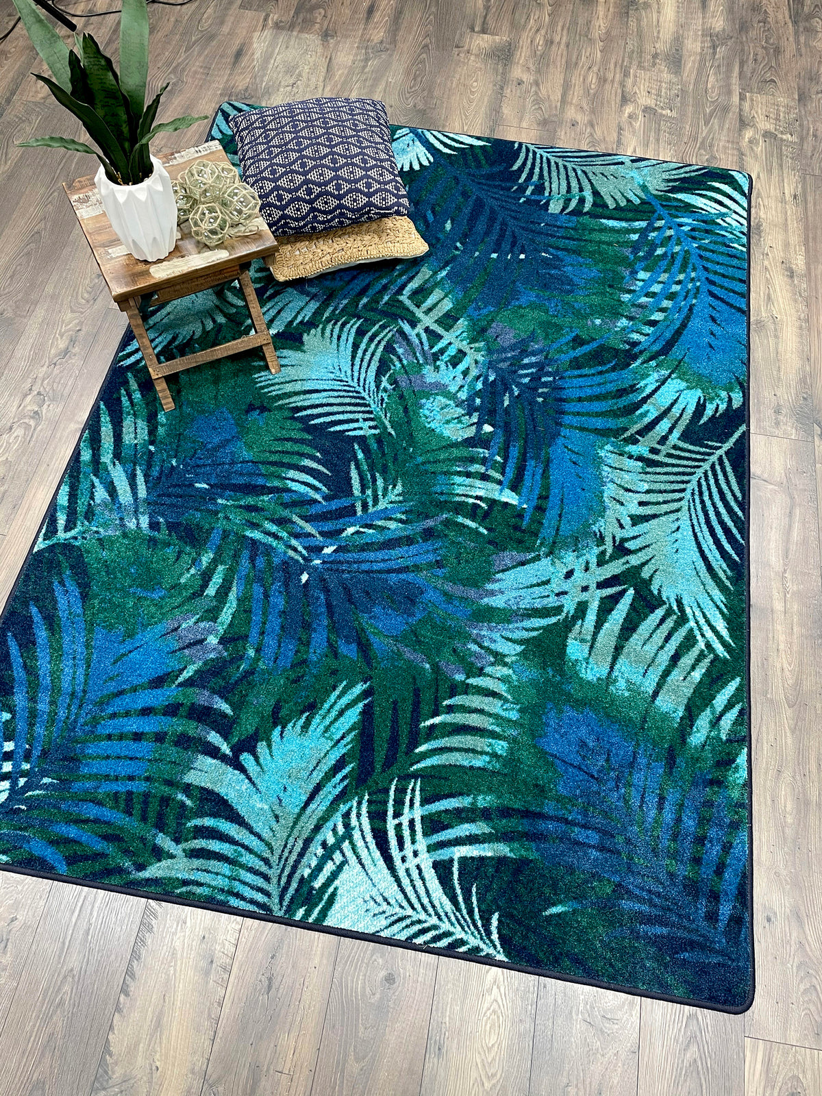 Fronds Rug – Green – detail view