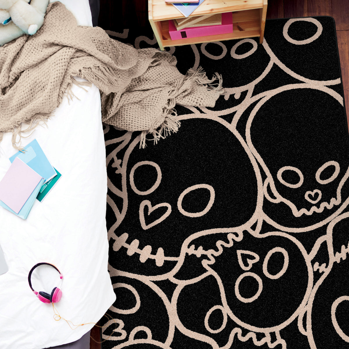 Head Banger Rug – Black – detail view