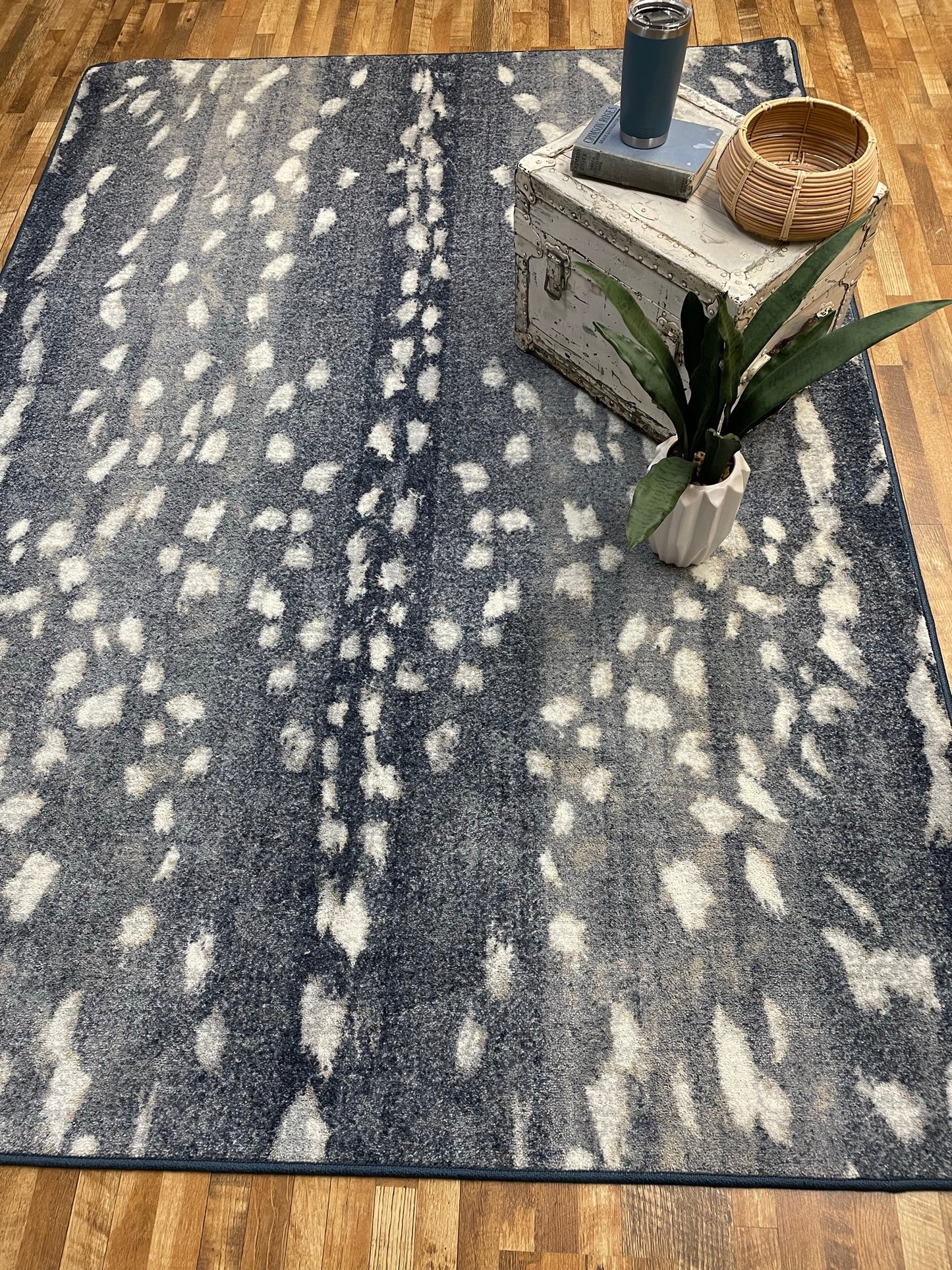 Emery Axis Hide Rug – Blue – close up