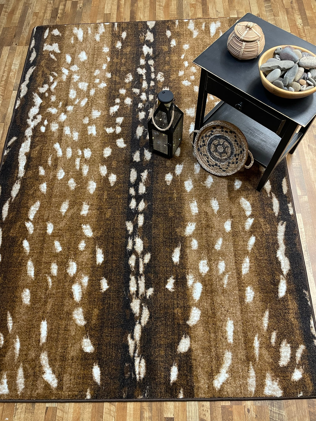 Emery Axis Hide Rug – Brown – close up