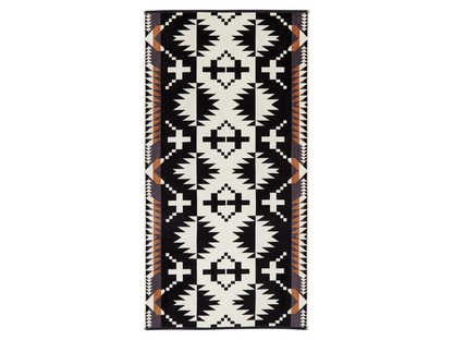 Jacquard Bath Towel - Retreat Home Furniture