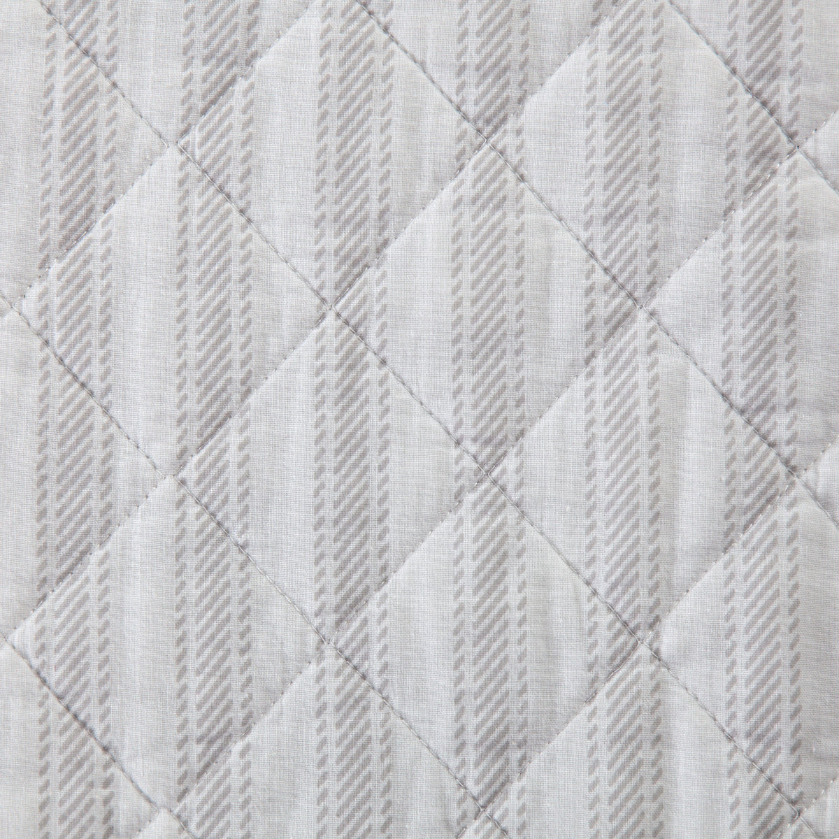Colette Reversible Quilt Set, 3 Pc