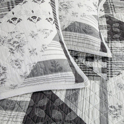 Patchwork Prairie Reversible Quilt Set, 3 Pc