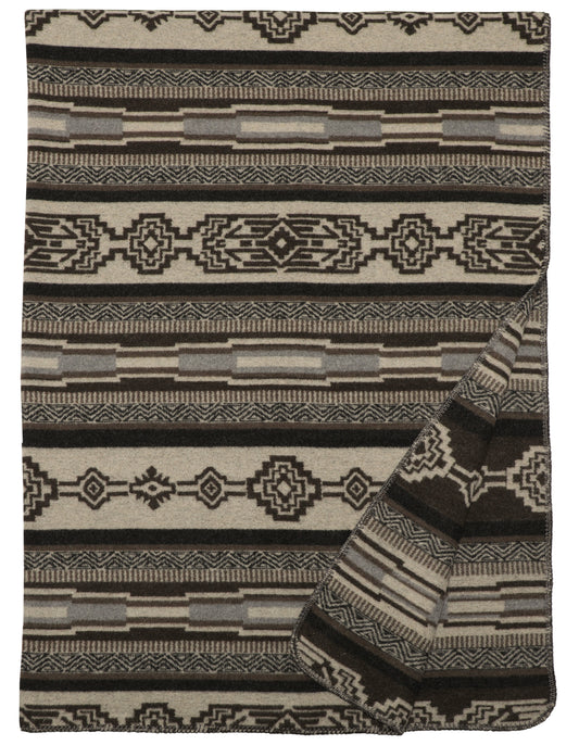 Wooded River Lodge Lux II Throw